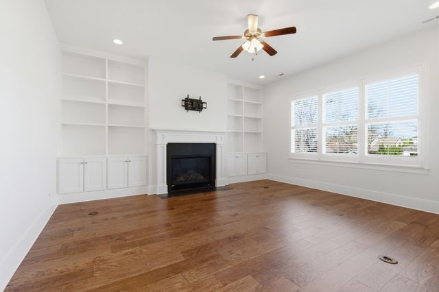 1926A Castleman Drive, Nashville, TN 37215