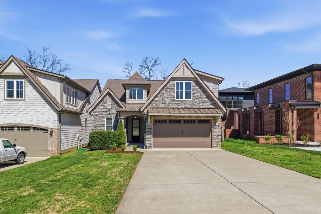 1926A Castleman Drive, Nashville, TN 37215