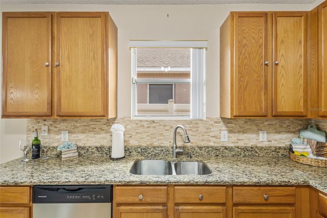 422 GRAYSTONE BOULEVARD, Davenport, FL 33837