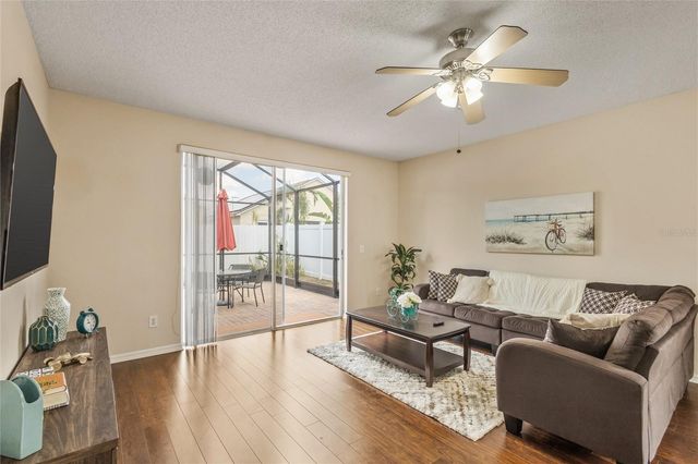 422 GRAYSTONE BOULEVARD, Davenport, FL 33837
