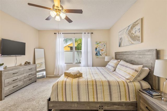 422 GRAYSTONE BOULEVARD, Davenport, FL 33837