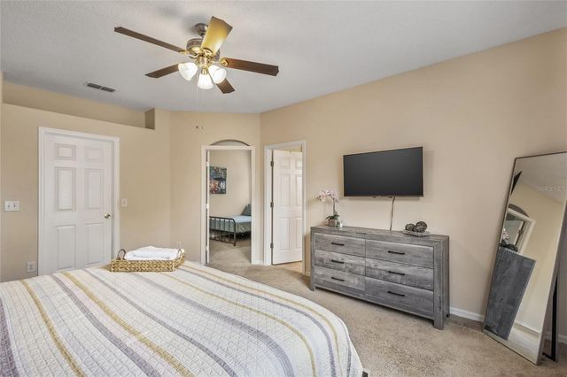 422 GRAYSTONE BOULEVARD, Davenport, FL 33837