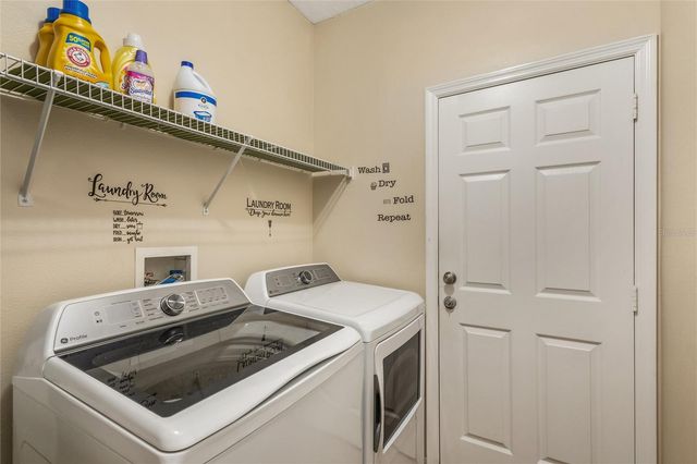 422 GRAYSTONE BOULEVARD, Davenport, FL 33837