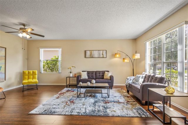 422 GRAYSTONE BOULEVARD, Davenport, FL 33837