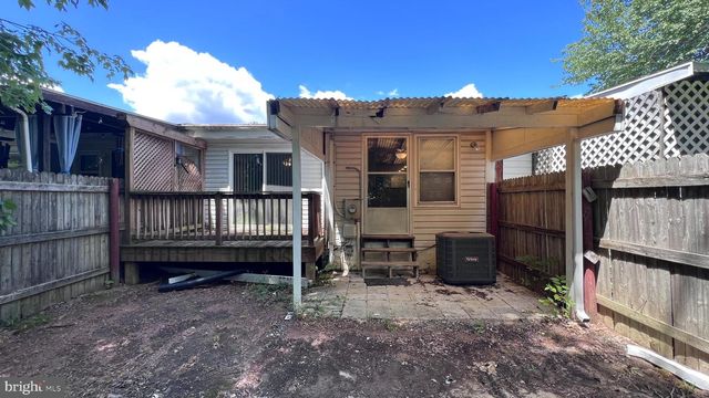 444 PATUXENT CT, La Plata, MD 20646