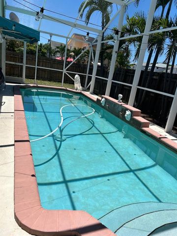 18516 NW 56th Avenue, Miami Gardens, FL 33055