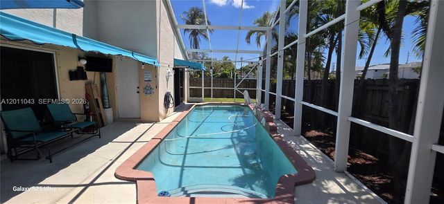 18516 NW 56th Avenue, Miami Gardens, FL 33055
