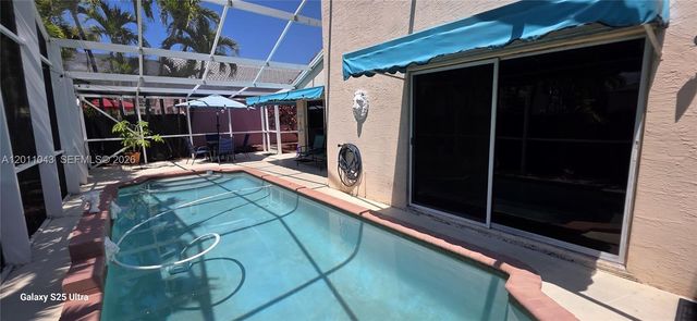 18516 NW 56th Avenue, Miami Gardens, FL 33055