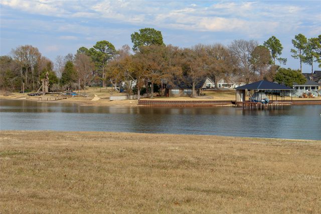 2517 Wildwood Way, Tool, TX 75143
