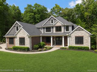 8130 Rosebud Lane, Independence Charter Township, MI 48348