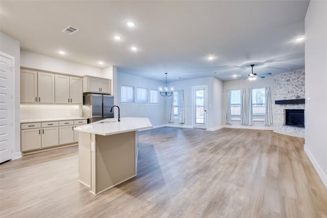 1812 Leo Drive, Van Alstyne, TX 75495