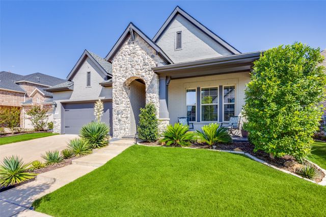 1812 Leo Drive, Van Alstyne, TX 75495