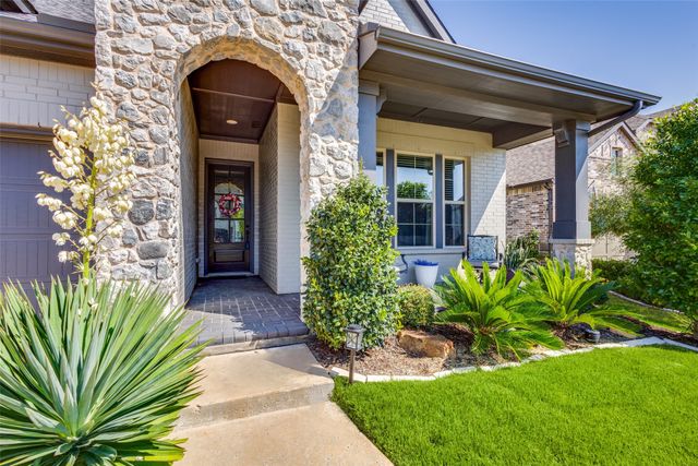 1812 Leo Drive, Van Alstyne, TX 75495