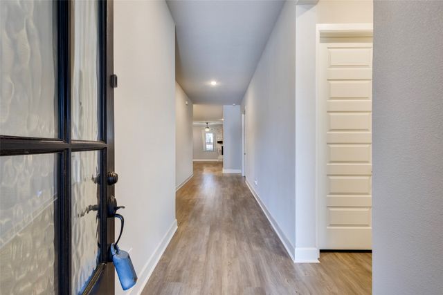 1812 Leo Drive, Van Alstyne, TX 75495