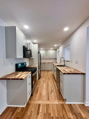 325 Winwood Avenue, St. Joseph, MI 49085