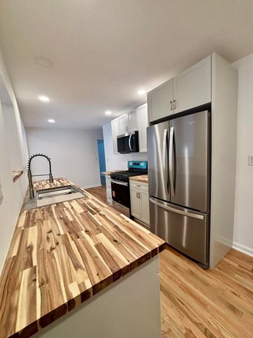 325 Winwood Avenue, St. Joseph, MI 49085