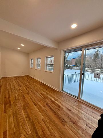 325 Winwood Avenue, St. Joseph, MI 49085