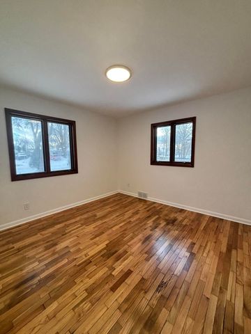 325 Winwood Avenue, St. Joseph, MI 49085