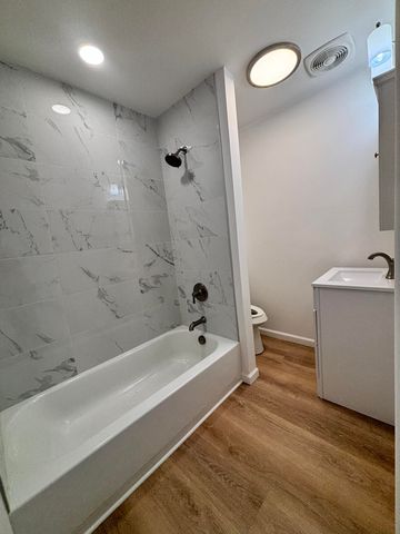 325 Winwood Avenue, St. Joseph, MI 49085