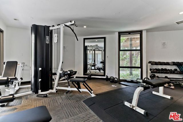 950 N Kings Road 254, West Hollywood, CA 90069