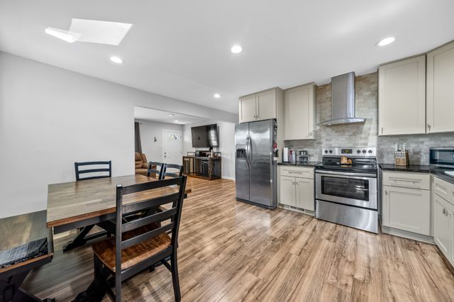 72 Childress Rd, Fayetteville, TN 37334