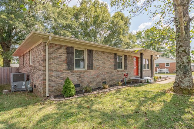 72 Childress Rd, Fayetteville, TN 37334