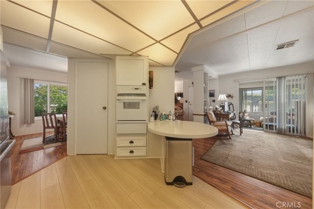 9583 Crestknoll Drive, Calimesa, CA 92320
