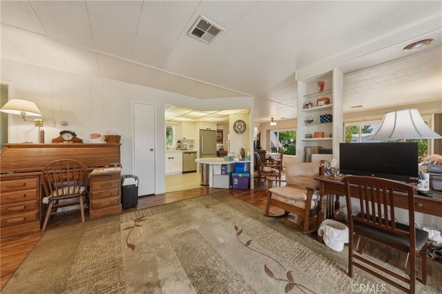 9583 Crestknoll Drive, Calimesa, CA 92320