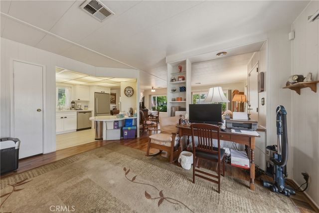 9583 Crestknoll Drive, Calimesa, CA 92320
