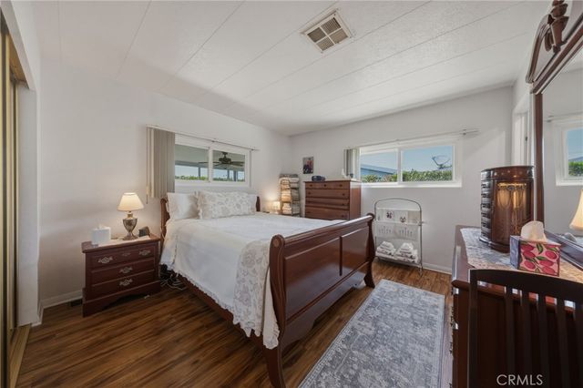 9583 Crestknoll Drive, Calimesa, CA 92320