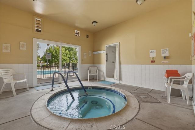 9583 Crestknoll Drive, Calimesa, CA 92320
