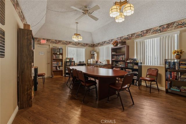 9583 Crestknoll Drive, Calimesa, CA 92320