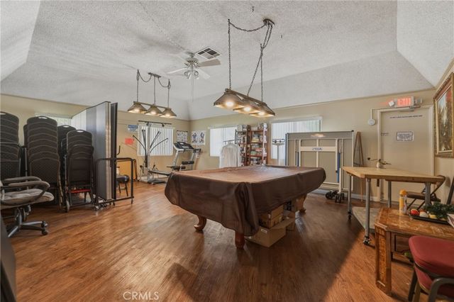 9583 Crestknoll Drive, Calimesa, CA 92320