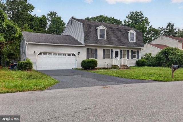 5570 MERIVALE CT, Harrisburg, PA 17112