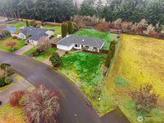3724 Golden Eagle Loop SE, Olympia, WA 98513