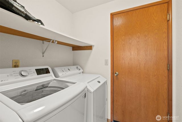 3724 Golden Eagle Loop SE, Olympia, WA 98513