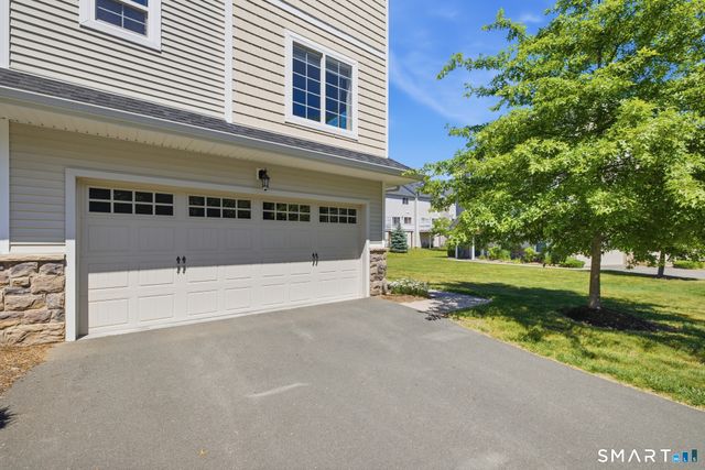 42 Lexie Lane 42, South Windsor, CT 06074