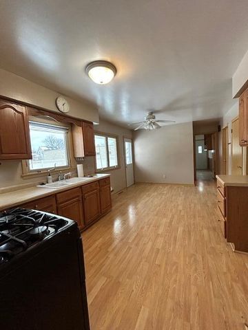 5919 37th AVENUE, Kenosha, WI 53144