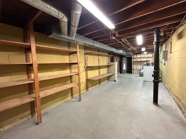 5919 37th AVENUE, Kenosha, WI 53144