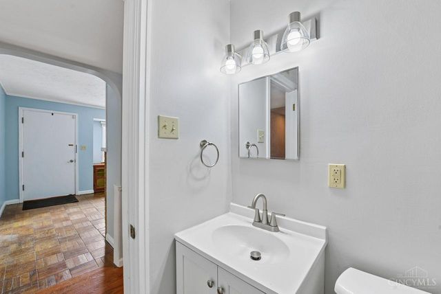 8635 Tudor Court, Sycamore Twp, OH 45242