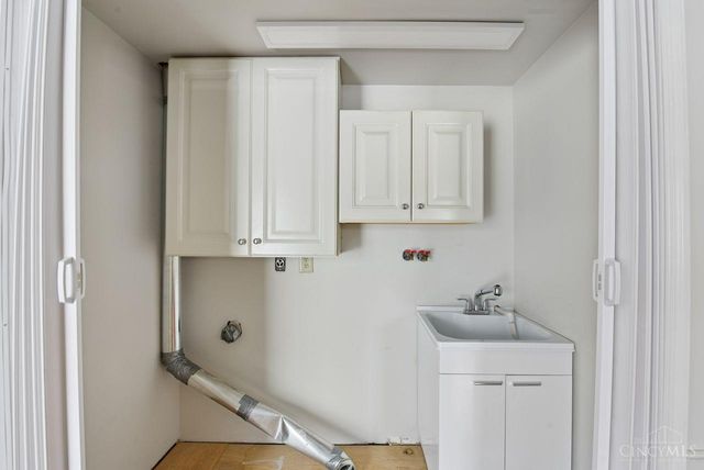 8635 Tudor Court, Sycamore Twp, OH 45242