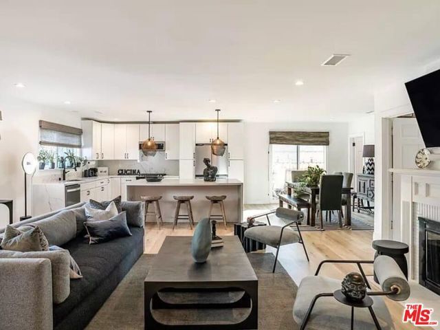 4328 Edenhurst Avenue, Los Angeles, CA 90039