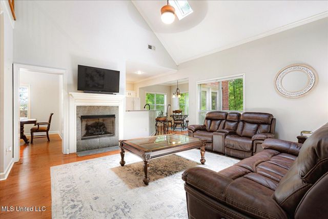 6193 Spring Hill Drive, Olive Branch, MS 38654