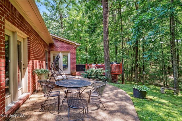 6193 Spring Hill Drive, Olive Branch, MS 38654