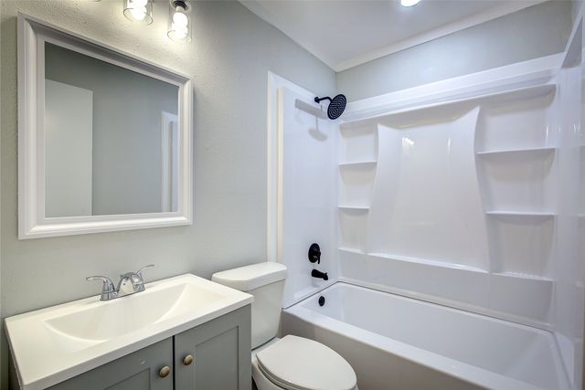 4810 Bourland Street, Greenville, TX 75401