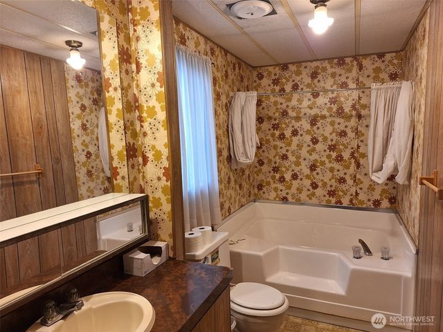 27810 217th Avenue SE, Maple Valley, WA 98038