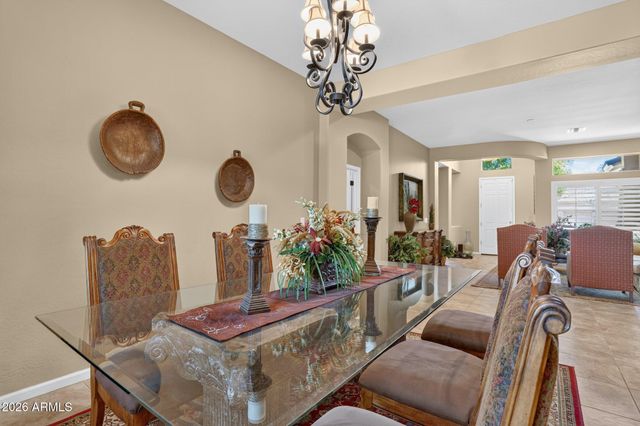 5217 W SPUR Drive, Phoenix, AZ 85083