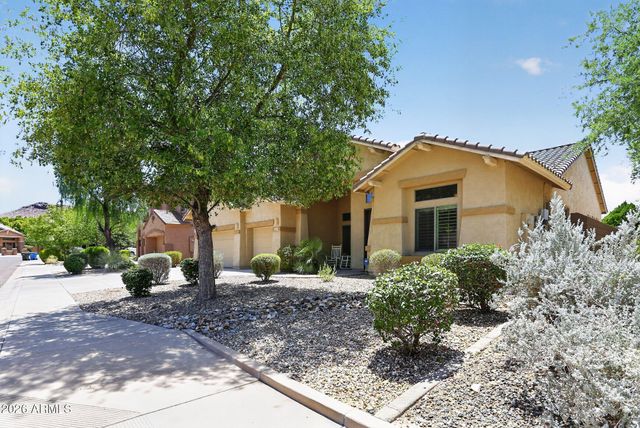 5217 W SPUR Drive, Phoenix, AZ 85083