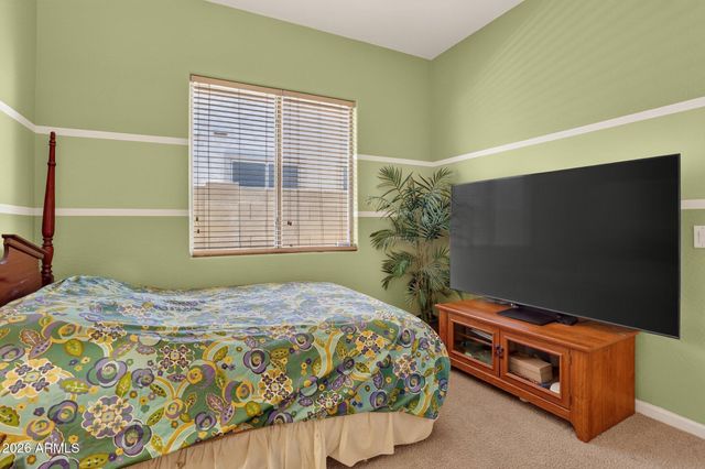 5217 W SPUR Drive, Phoenix, AZ 85083