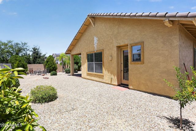 5217 W SPUR Drive, Phoenix, AZ 85083